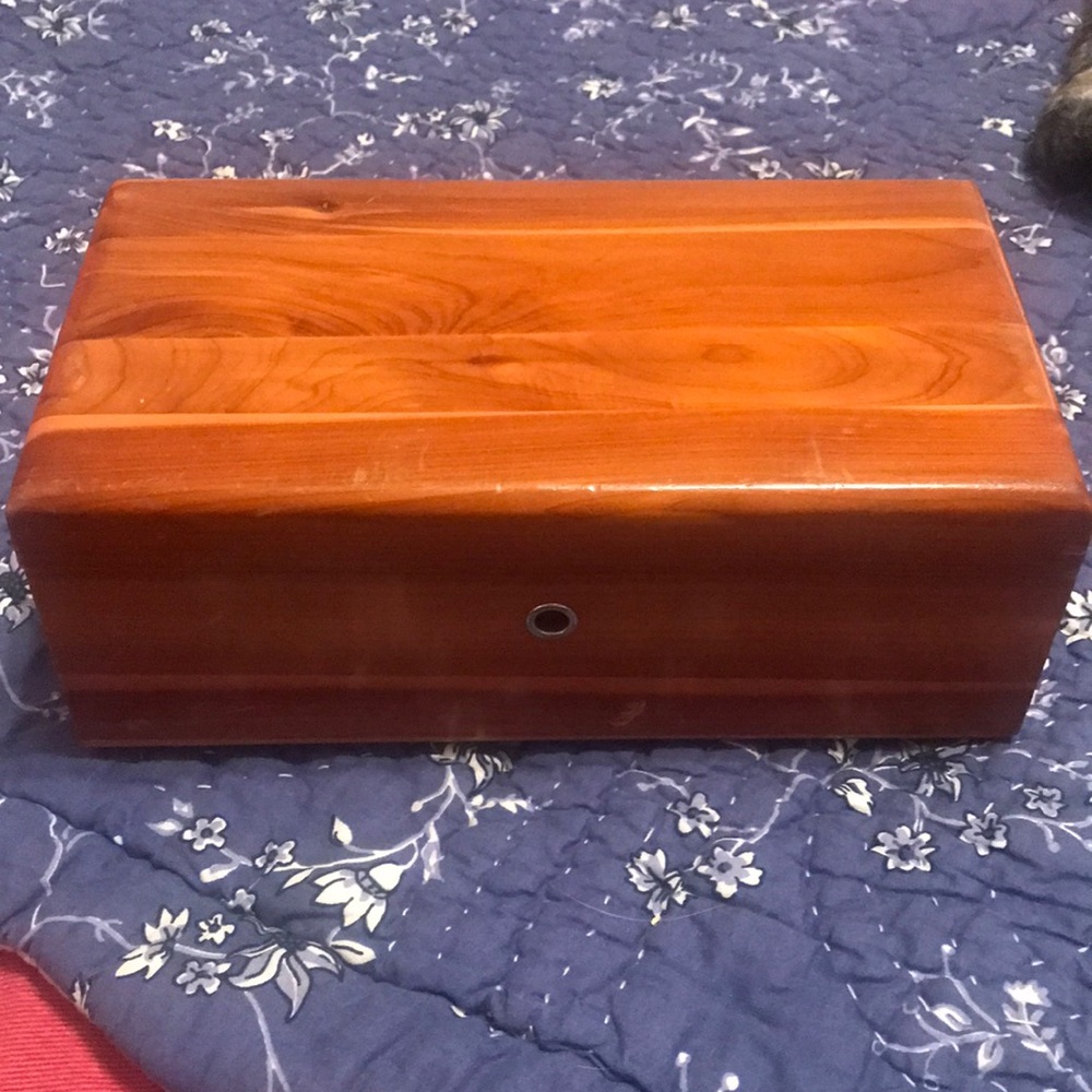 Mini Lane Cedar Chest